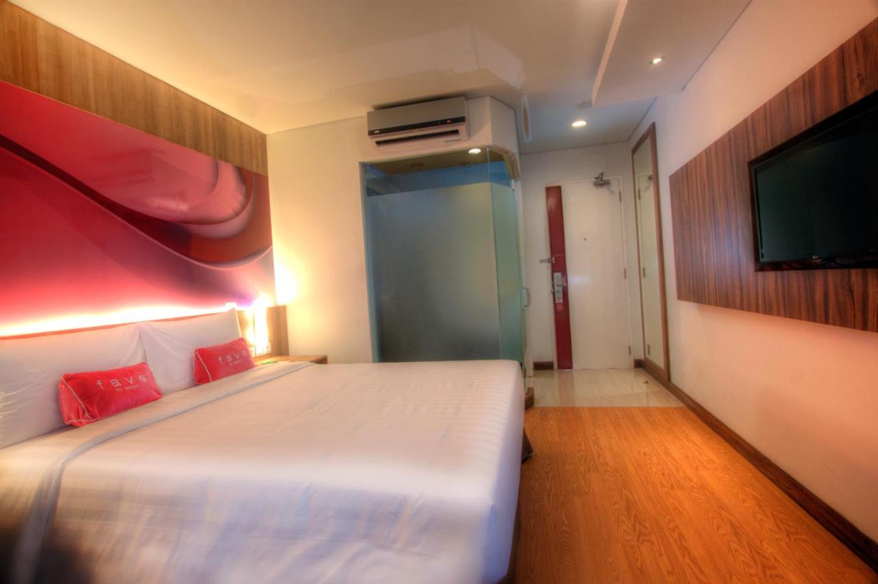 Favehotel Ltc Glodok Jacarta Exterior foto