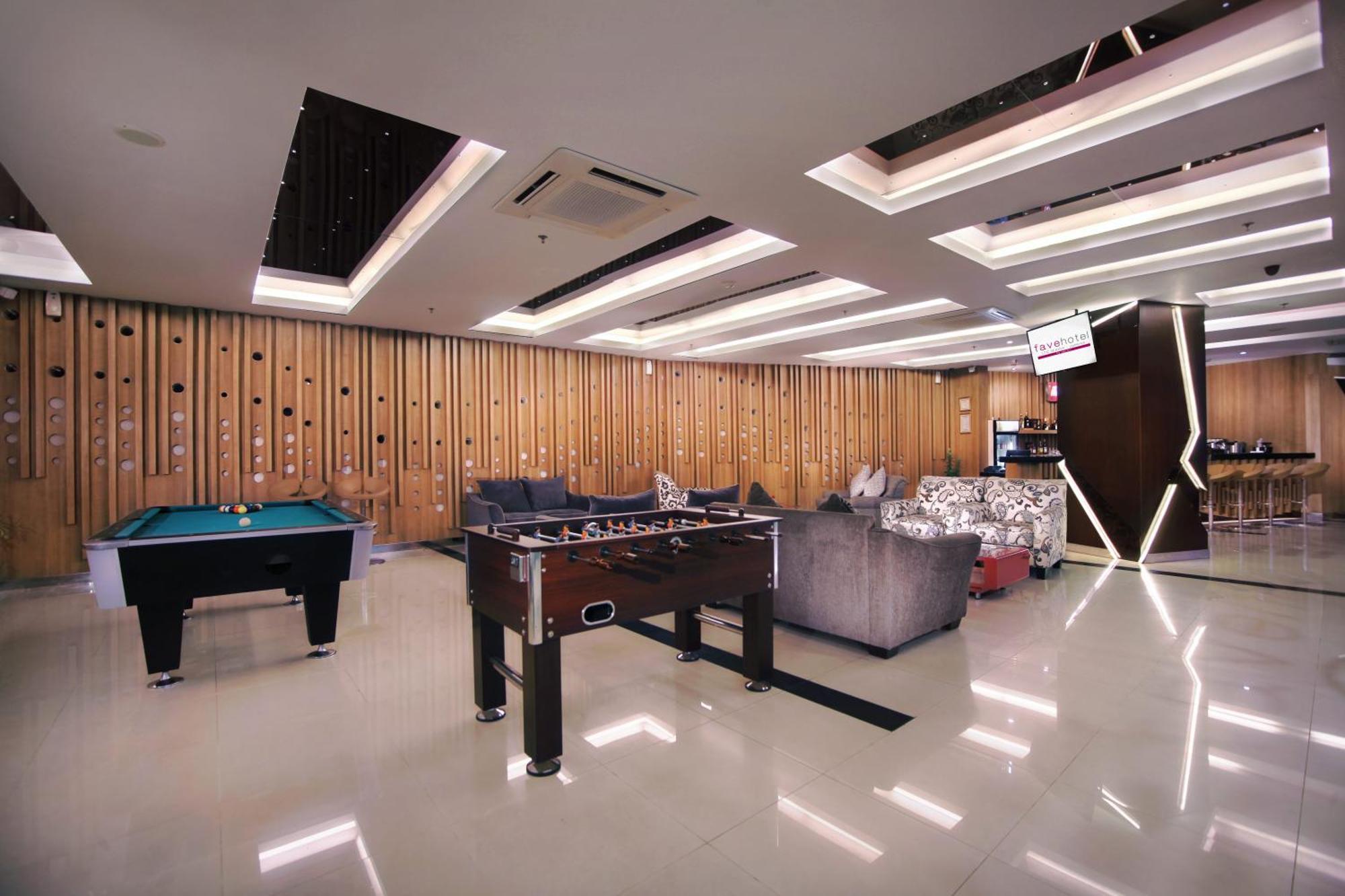 Favehotel Ltc Glodok Jacarta Exterior foto